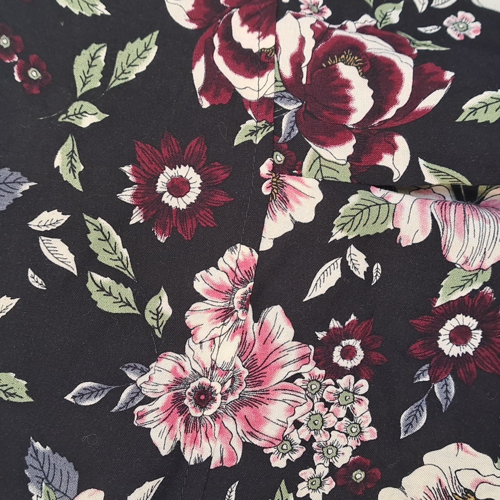 NWT MAGAZINE Black Floral Blouse with Pink and Cream Accents & Drawstring Waist - Picture 7 of 8